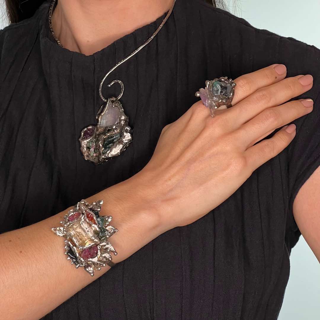 Elevar Ring